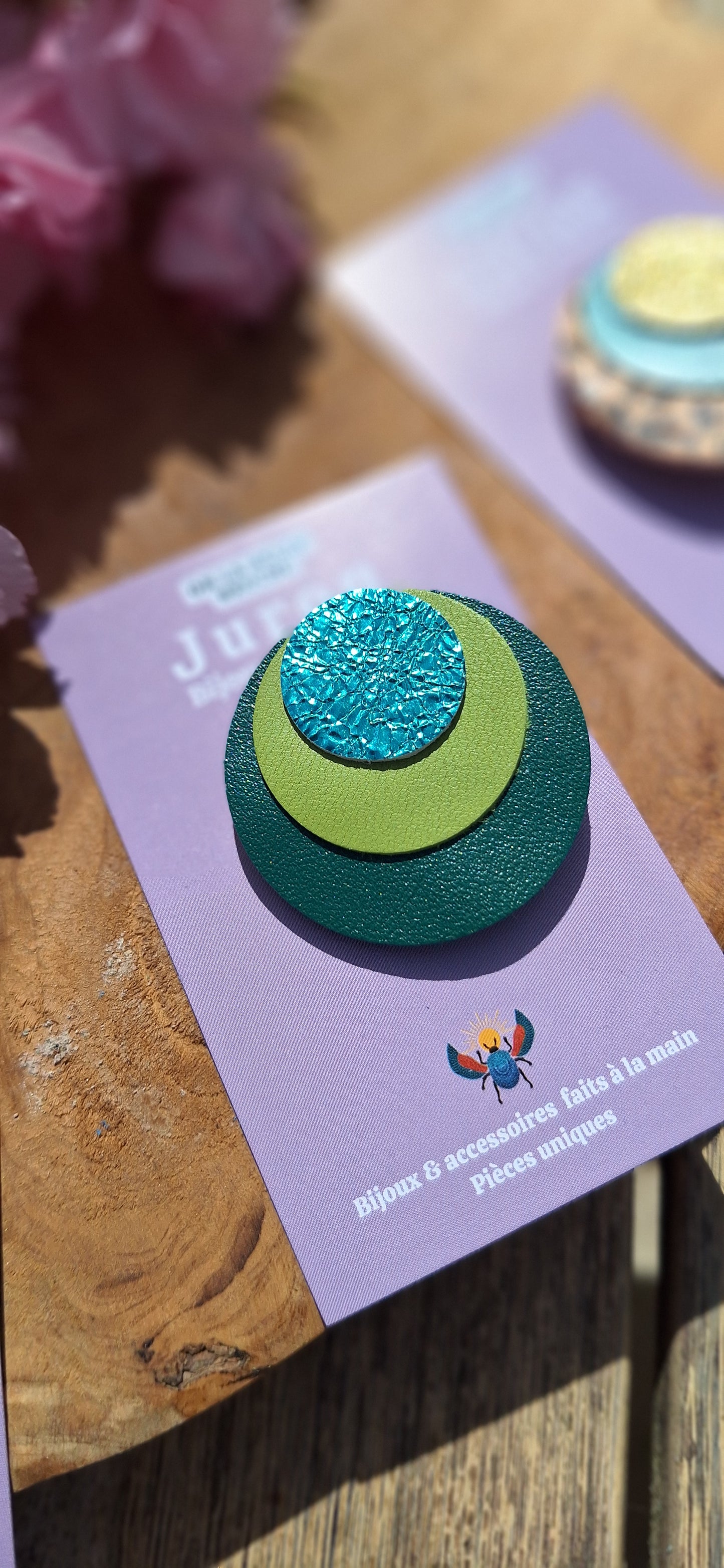 Broche Aura - vert irisé