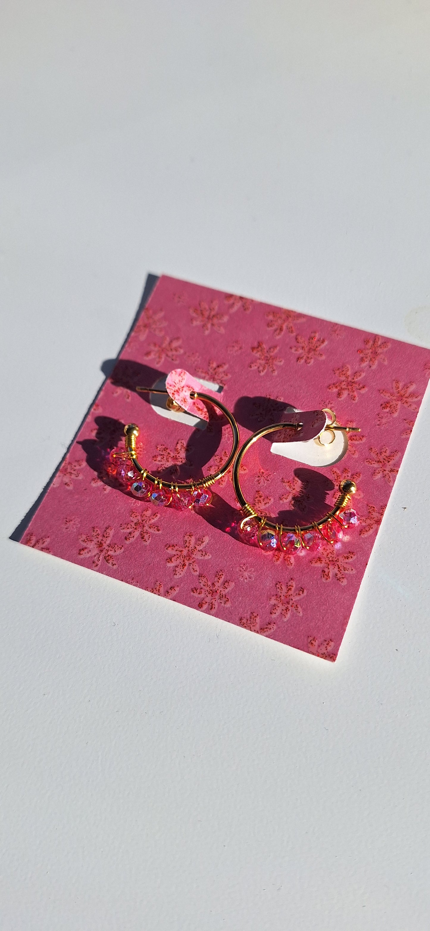 Boucles fantaisie - demi-créoles fuchsia