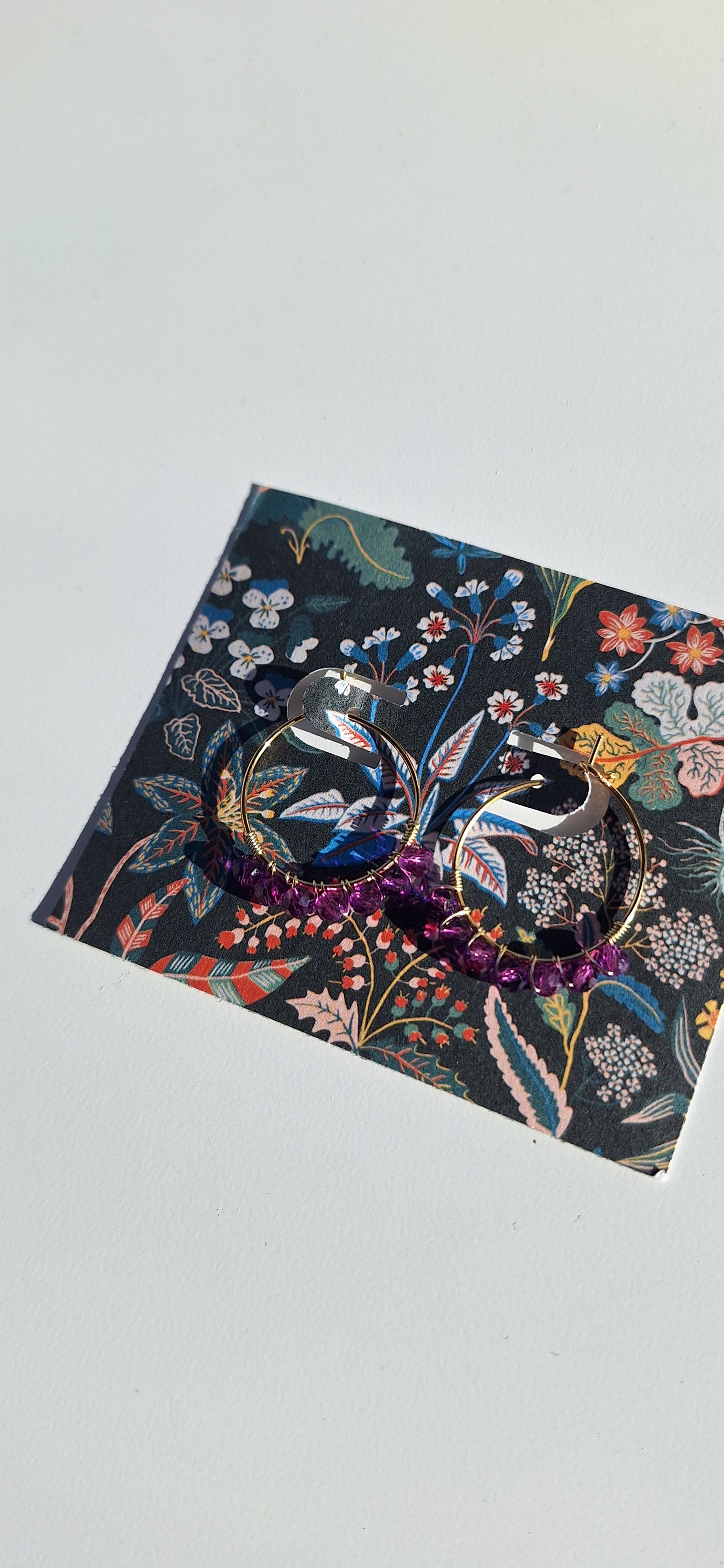 Boucles fantaisie - petites créoles violettes