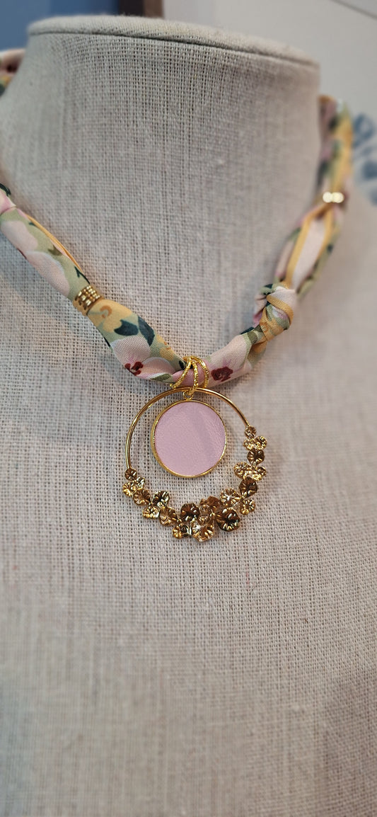 Collier-foulard Allure - rose